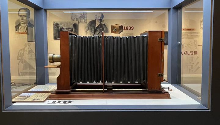 汉顿斯、红旗20……去浙江自然博物院一次性看遍102台古董相机