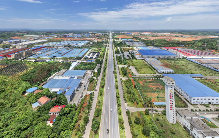 大干快上跑出重大项目建设加速度,奋力跑出项目攻坚加速度