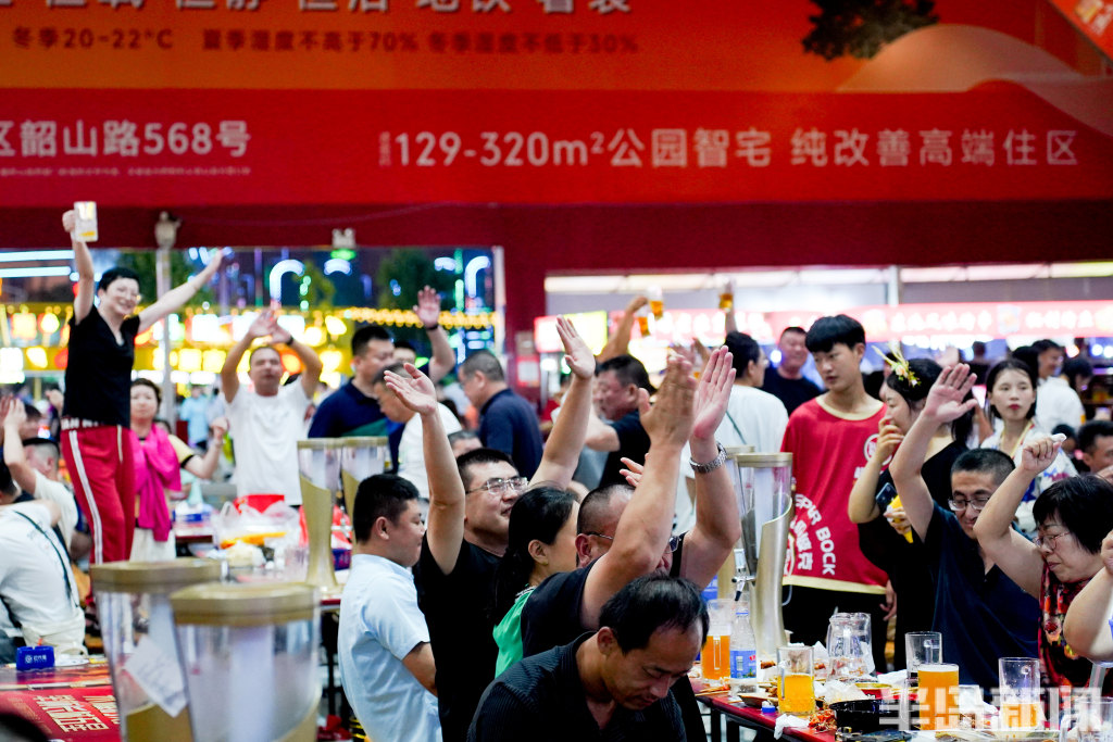 青岛国际啤酒节玫瑰风味精酿啤酒,青岛国际啤酒节各种啤酒