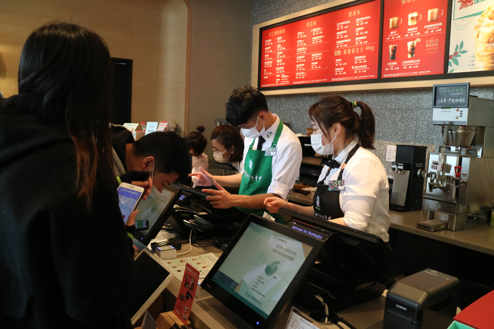 科教观察|大学生暑期实习选择“时薪制”工作，图啥