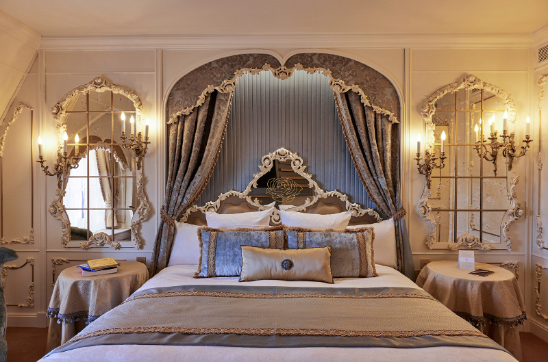 迪士尼乐园酒店与玩具总动员酒店,迪士尼度假酒店和玩具总动员酒店