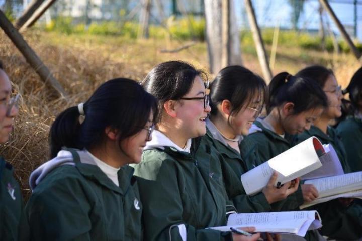 曲靖市基础教育扩优提质,曲靖教育优先发展