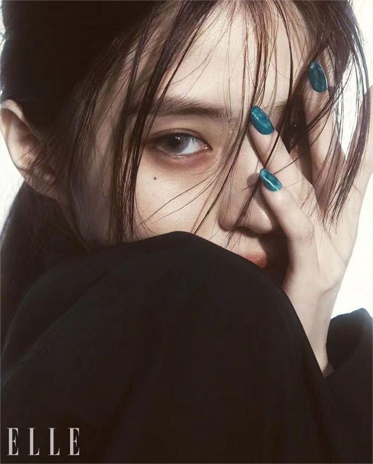 赵露思烟熏妆造型八卦,赵露思小烟熏眼妆