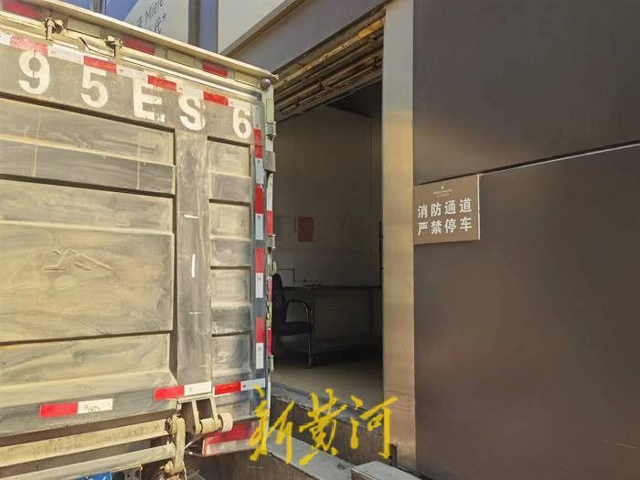 商场市场消防安全常见突出隐患,一家商场存在消防隐患视频