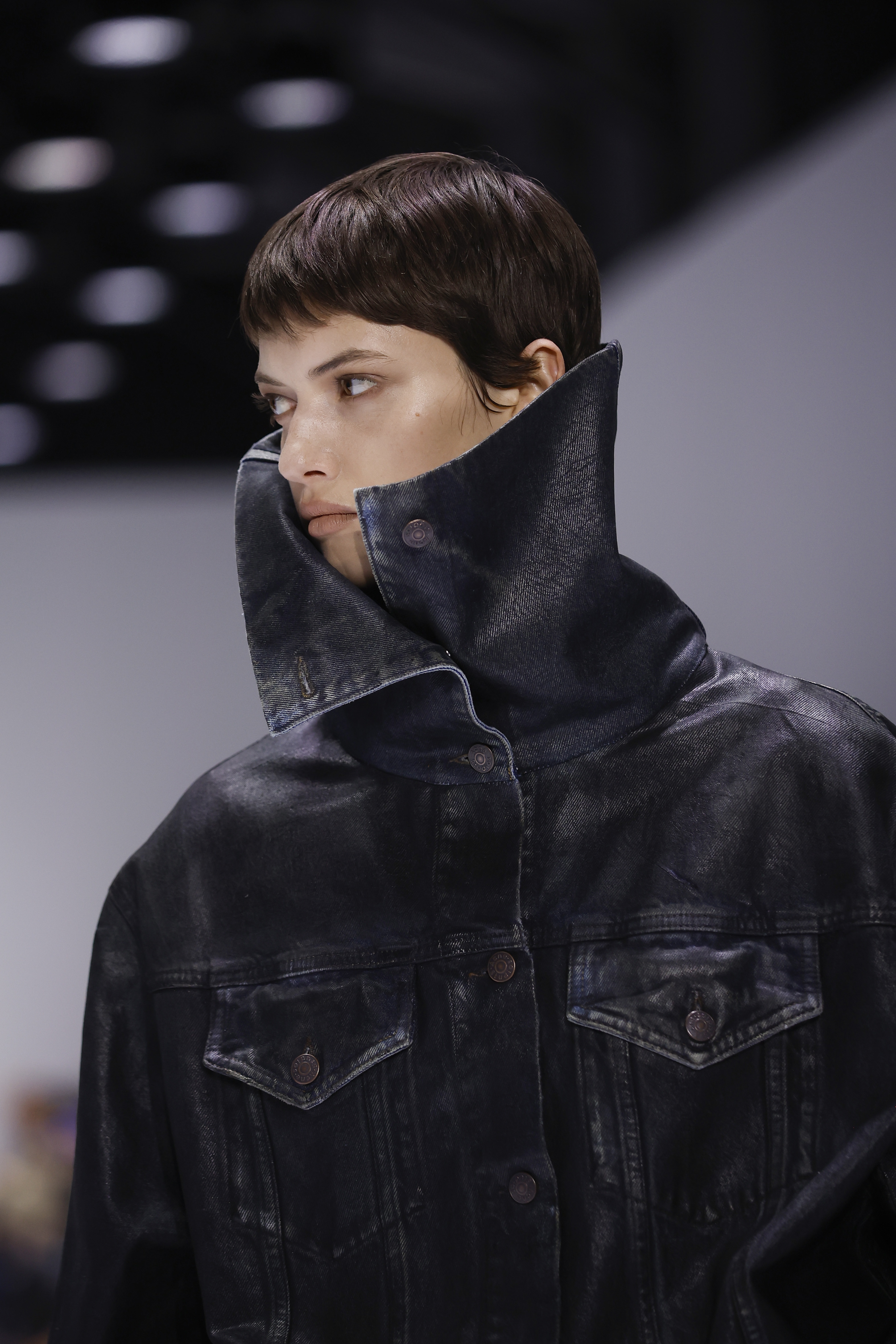 巴黎时装周acnestudios时间,国际奢侈品牌时装秀